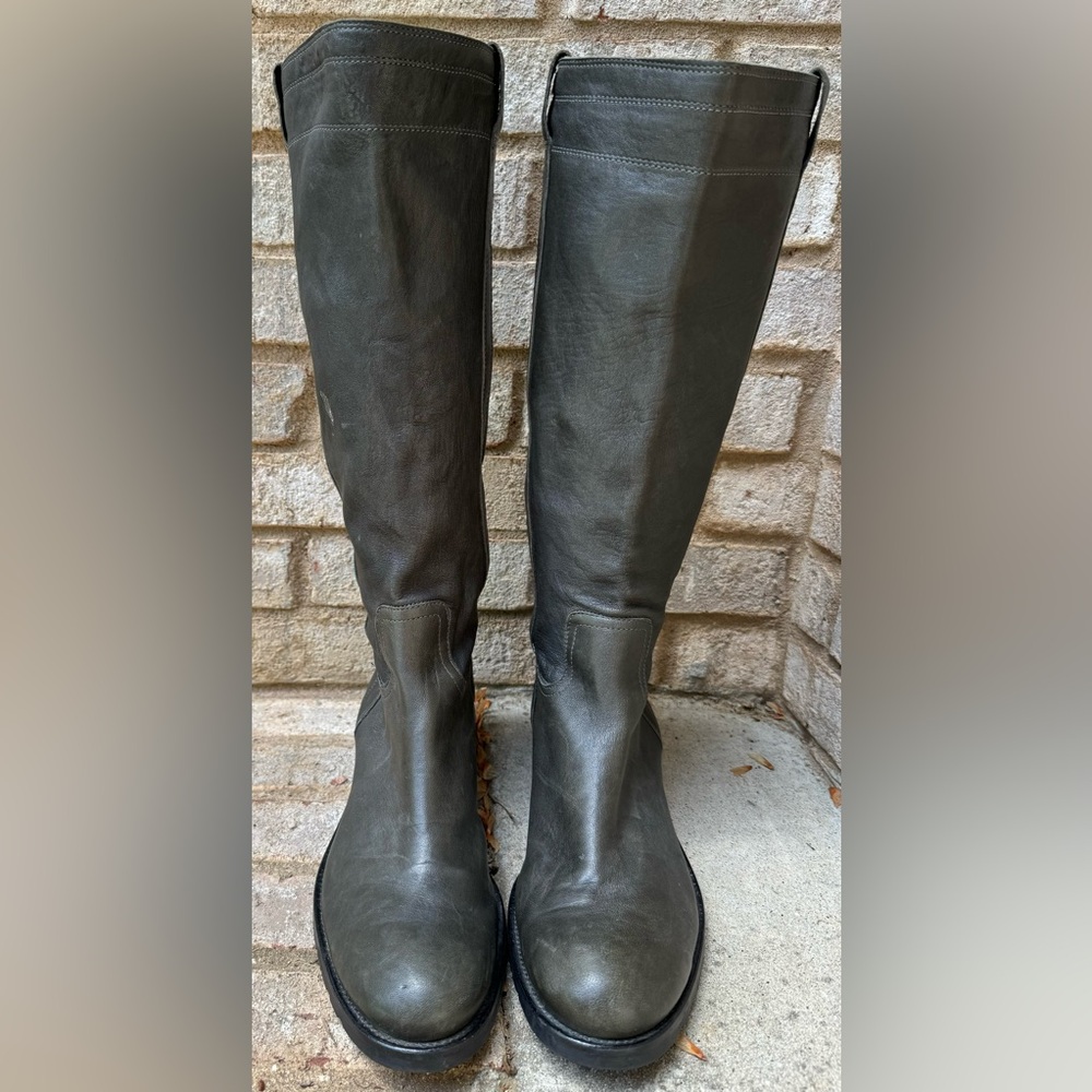 Manufacture D’Essai grey leather tall boots